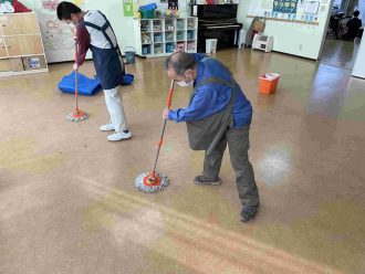 楡の会（清掃作業）