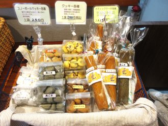 クッキーとスティックケーキ販売（Ｂ型）